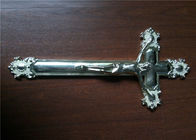 Ο διακοσμητικός Ιησούς Cross Funeral Crucifix Size 44.8×20.8cm, χρυσός πλαστικός σταυρός κασετινών